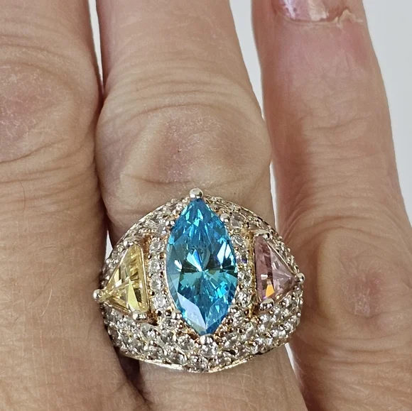 Authentic Victoria Wieck Absolute Ring Sterling Silver Size 7 - Picture 5 of 8